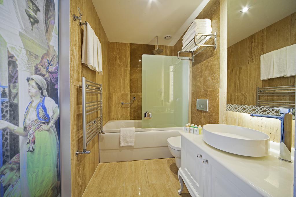 Azade Premier Hotel Istanbul Rom bilde